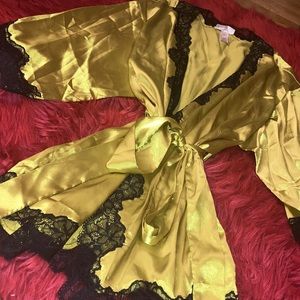 La Senza kimono robe